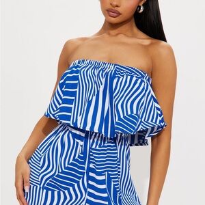 Fashion Nova Blue and White Strapless Shorts